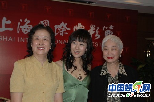 《老房有喜》演員現(xiàn)狀曝光 蘇有朋宣傳《風(fēng)聲》不認(rèn)得“小海燕”