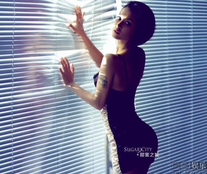 小澤瑪利亞賣情趣內(nèi)衣