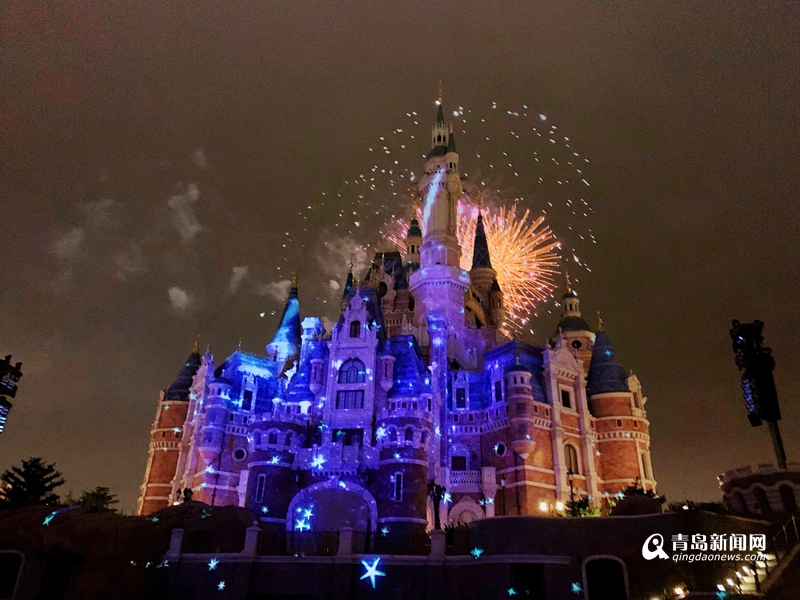 【網(wǎng)絡(luò)中國節(jié)·春節(jié)】焰火綻放 藏在童話里的別樣新年