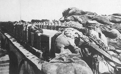 1937年7月7日，日軍進(jìn)攻盧溝橋。
