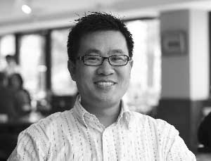 簡光洲，東方早報記者，獲中國新聞獎一等獎，代表作——《甘肅十四名嬰兒疑喝三鹿奶粉致腎病》