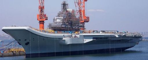 瓦良格號(hào)航空母艦。