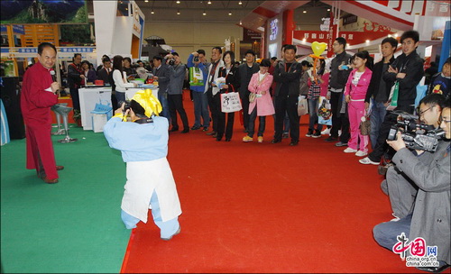 中國國內(nèi)旅交會：周村古商城亮點紛呈 搶人眼球 張紅霞 攝