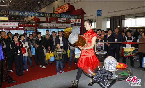 中國國內(nèi)旅交會：周村古商城亮點紛呈 搶人眼球 張紅霞 攝