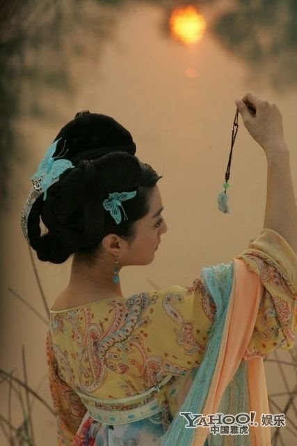 大唐芙蓉園——楊貴妃，范冰冰也許范冰冰不怎么符合楊貴妃的要求但是光靠扮相是美的， 難得的是范冰冰在里面的舞蹈動(dòng)作也做得很好，為她加分不少