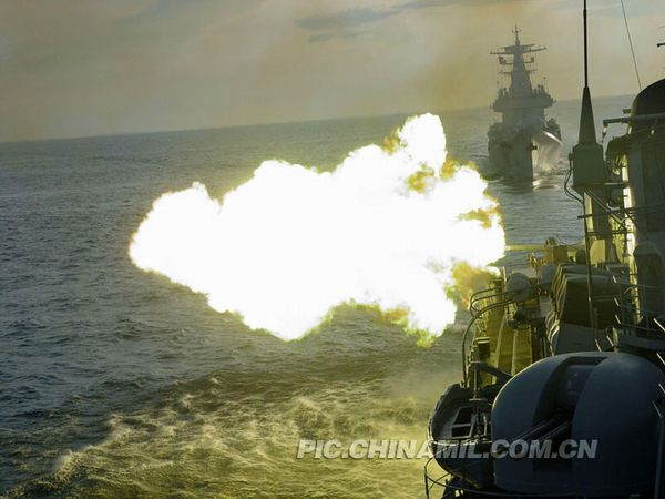 資料圖：南海艦隊某機(jī)動岸導(dǎo)團(tuán)正在某合同對海攻擊演練中實射導(dǎo)彈。