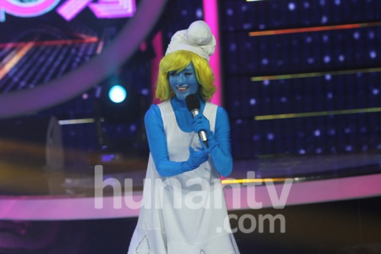 何炅變寧采臣書生氣濃 謝娜扮藍(lán)精靈巨雷