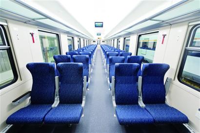 青島造列車國(guó)慶跑香港 豪華內(nèi)飾諜照曝光
