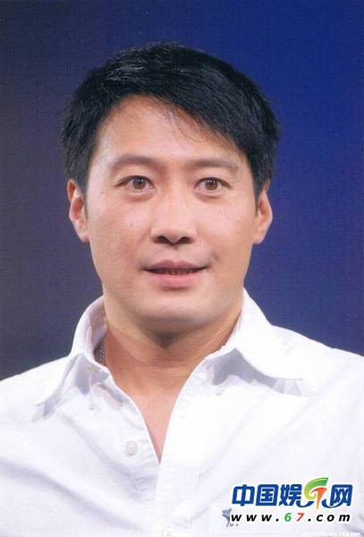 圖揭出道時相貌曾遭質(zhì)疑的人氣明星 林峰周杰倫尷尬上榜