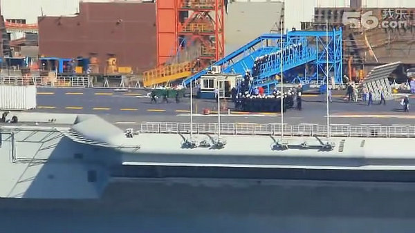 資料圖：中國海軍人員上艦。