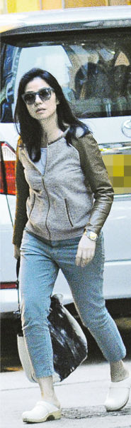 女星豪宅盤點(diǎn) 鐘楚紅住8千萬(wàn)豪宅仍樸素買醬油