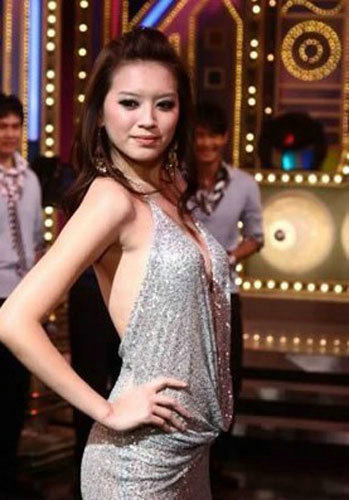 臺版《倚天》小昭嫁入豪門 老公性取向不明(