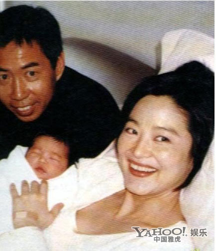 圖揭豪門(mén)女星生子競(jìng)賽 小S自曝生到子宮松弛