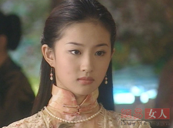 扒劉亦菲經(jīng)典造型 妹妹照片曝光