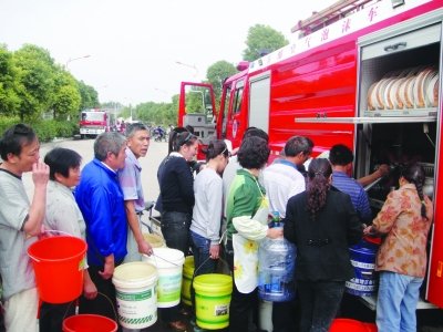 江蘇鎮(zhèn)江洲堤坍塌 江蘇鎮(zhèn)江洲堤坍塌