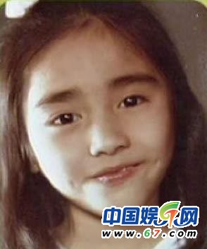 TVB明星兒時(shí)照 佘詩曼童年三點(diǎn)式比基尼照曝光