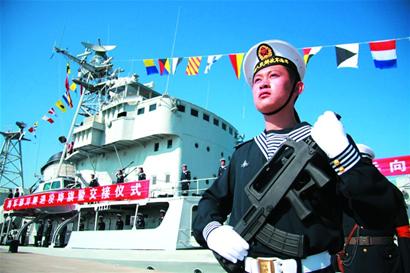國產(chǎn)第一代導彈驅(qū)逐艦青島退役