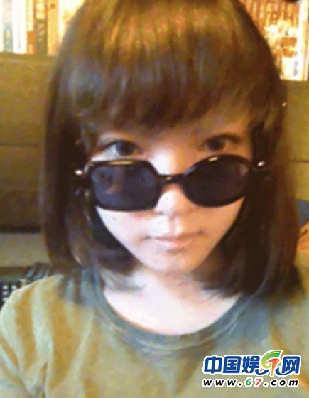 46歲杭天琪18歲女兒私照曝光 濃妝似吳莫愁