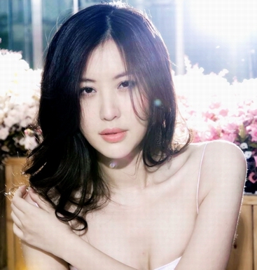 萬(wàn)科董事長(zhǎng)王石被證實(shí)離婚 新歡田樸珺出演甄嬛傳