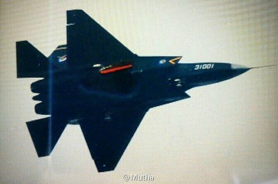 五代戰(zhàn)機(jī)殲31成功首飛 系中國(guó)第2款隱形戰(zhàn)機(jī)
