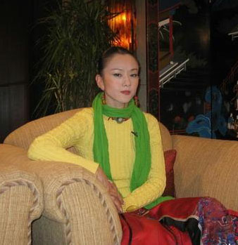 逆天生長(zhǎng)的孔雀仙子楊麗萍 歲月太不公平了