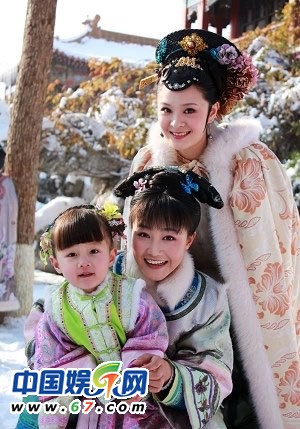 《甄嬛傳》片場(chǎng)有愛(ài)花絮圖