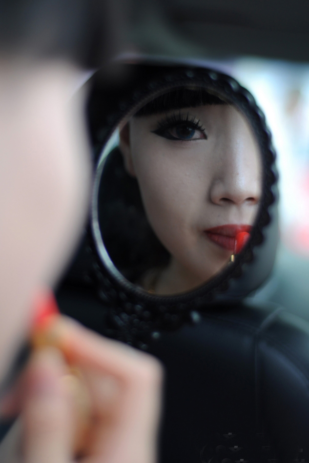女學生用身體賺錢的辛酸與無奈