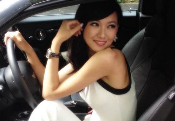 情迷中國(guó)足球的主播們 清純性感