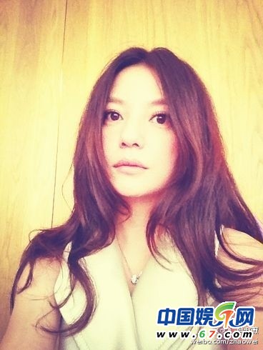 趙薇老公黃有龍首曝愛妻私房美照 網友調侃：家有仙妻終難藏