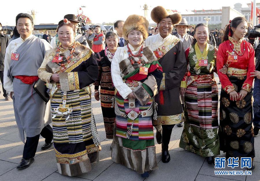 （十八大）（22）中國(guó)共產(chǎn)黨第十八次全國(guó)代表大會(huì)在北京隆重開幕