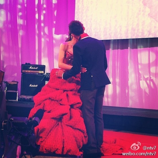 馬來(lái)羽毛名將李宗偉大婚 李永波鮑春來(lái)陶菲克到場(chǎng)祝賀