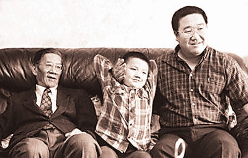 英達家族五代傳奇經(jīng)歷 慈禧親賜英姓有皇族血統(tǒng)