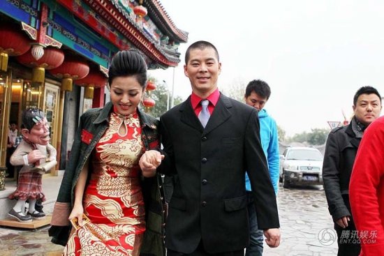 2012娛樂(lè)圈新娘大PK 誰(shuí)最美艷
