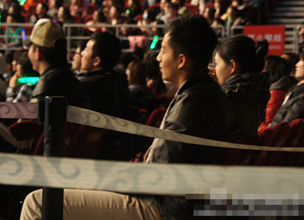 汪小菲大S著裝樸素