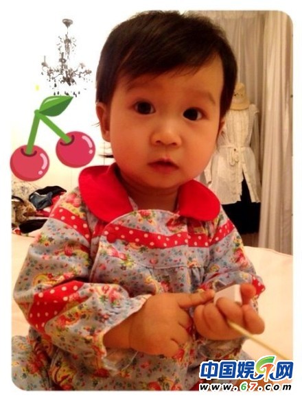 陳浩民愛女小雅薷可愛