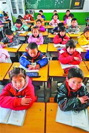 在北苑小學(xué)近500名小學(xué)生中，外來務(wù)工人員的子女占了大多數(shù)。