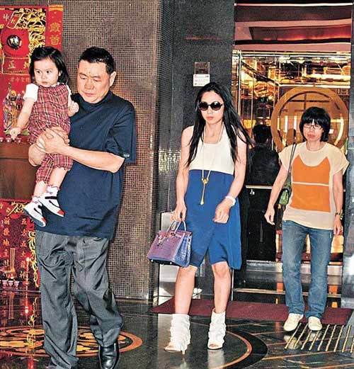 劉鑾雄得貴子 欲愛(ài)女7400萬(wàn)鉆石