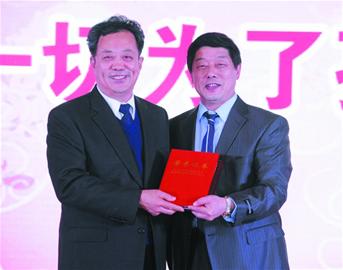 市慈善總會元旦慈善晚宴募款125萬余元?jiǎng)?chuàng)下歷史新高