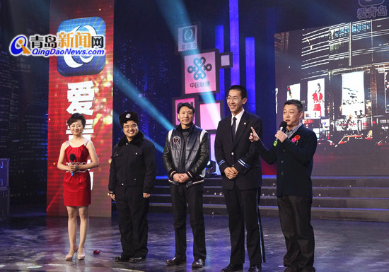 青島網(wǎng)絡(luò)春晚開啟草根狂歡 青島網(wǎng)絡(luò)春晚開啟草根狂歡