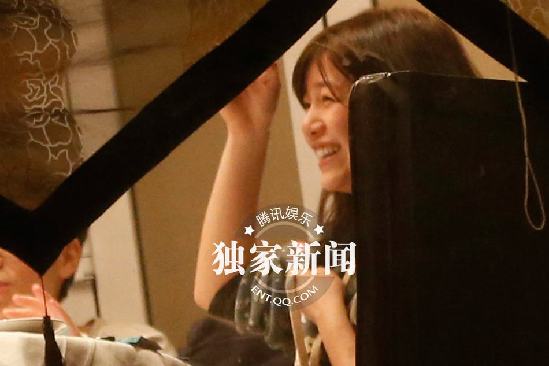 每日追星：陳妍希會(huì)陳可辛嘟嘴賣萌 王學(xué)兵攜新歡曖昧同歸
