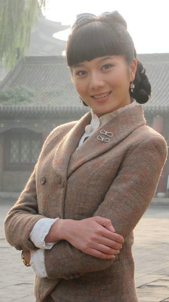 北影?；廊藞D譜 華妃蔣欣坎坷上位