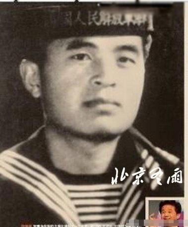 央視名嘴罕見(jiàn)青澀童年舊照曝光 李瑞英年輕更美麗