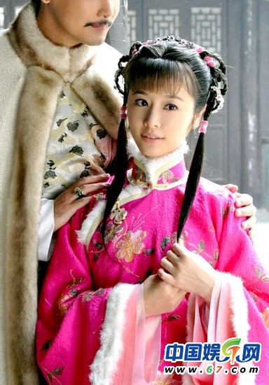 盤點(diǎn)影視劇浪漫白雪唯美瞬間 林心如楊冪趙雅芝俏皮嬌媚(圖)