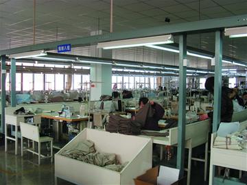 島城紡織、外貿(mào)加工企業(yè)缺工嚴(yán)重 不少工人春節(jié)后還返鄉(xiāng)不歸 春節(jié)前后企業(yè)招工最頭疼
