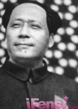 內地五大名導雷人舊照曝光 陳凱歌“晾蛋”張藝謀玩半裸