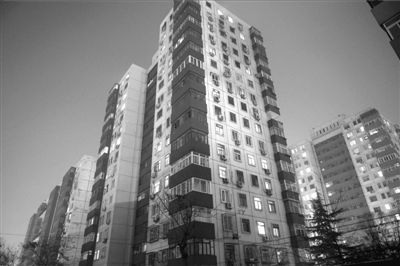 北京中關(guān)村902號樓。本報(bào)記者潘之望攝