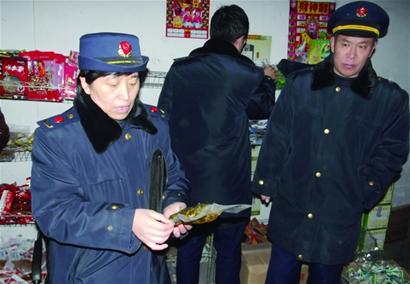 點心過期咋處理？賣到農(nóng)村小賣部！