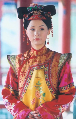 《北京青年》女星整容換臉照 網(wǎng)友：迎風(fēng)流淚！