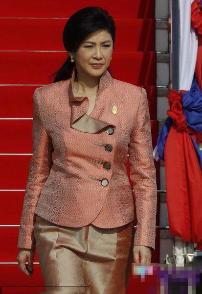 泰國(guó)美女總理英拉