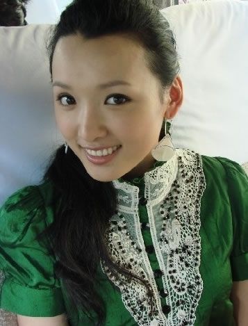 趙本山旗下的美女誰吸金最多？